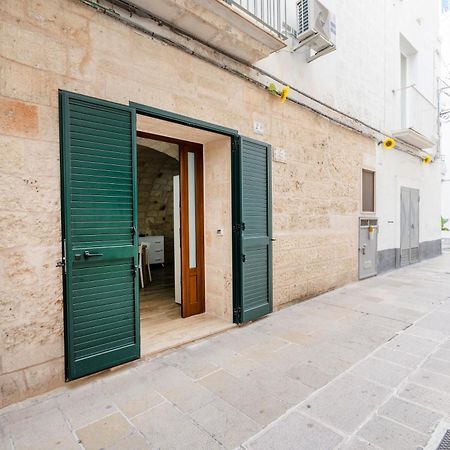 Apartamento Casa Sardella, In Pieno Centro Storico A 300 Mt Dal Mare Monopoli Exterior foto